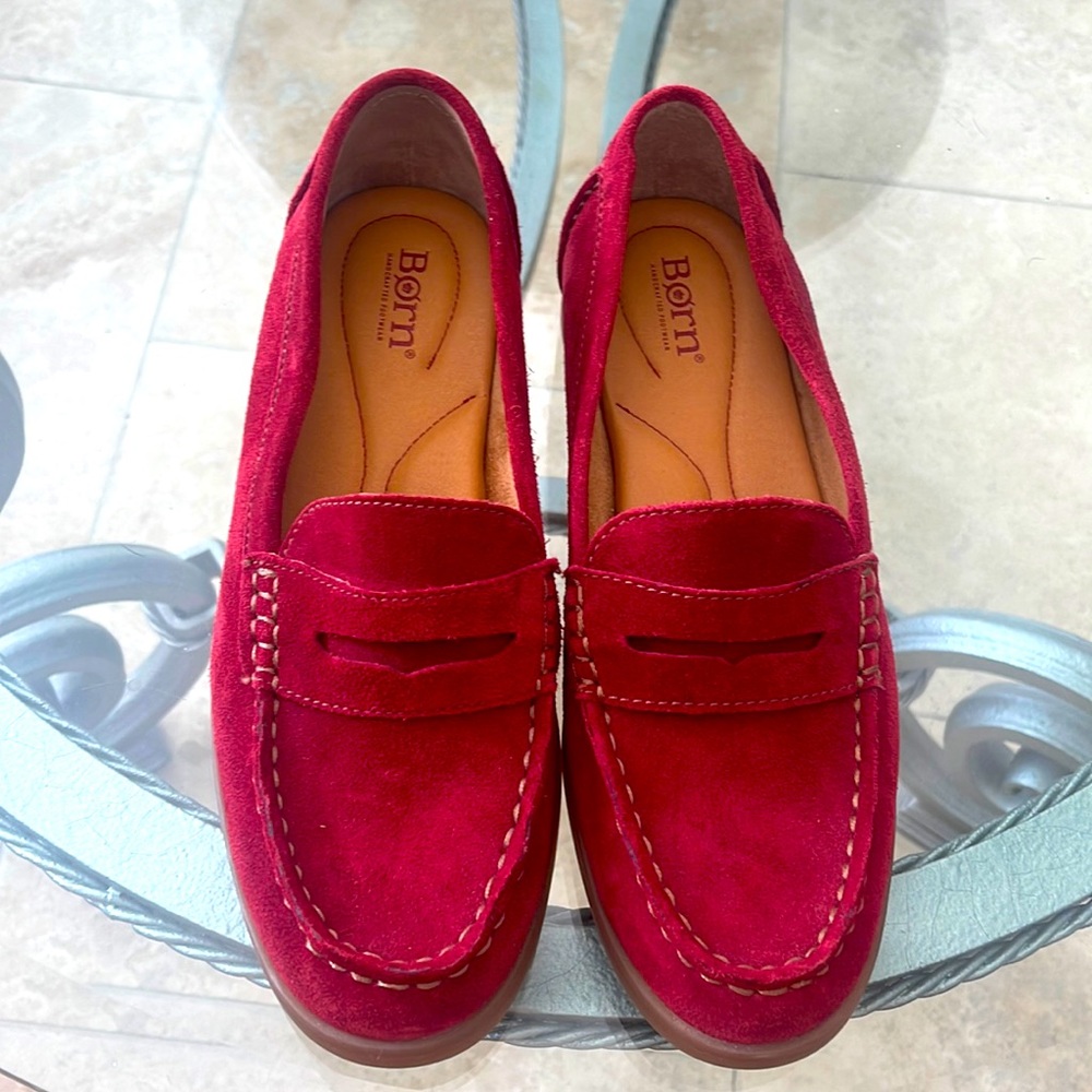 Born red mocasines